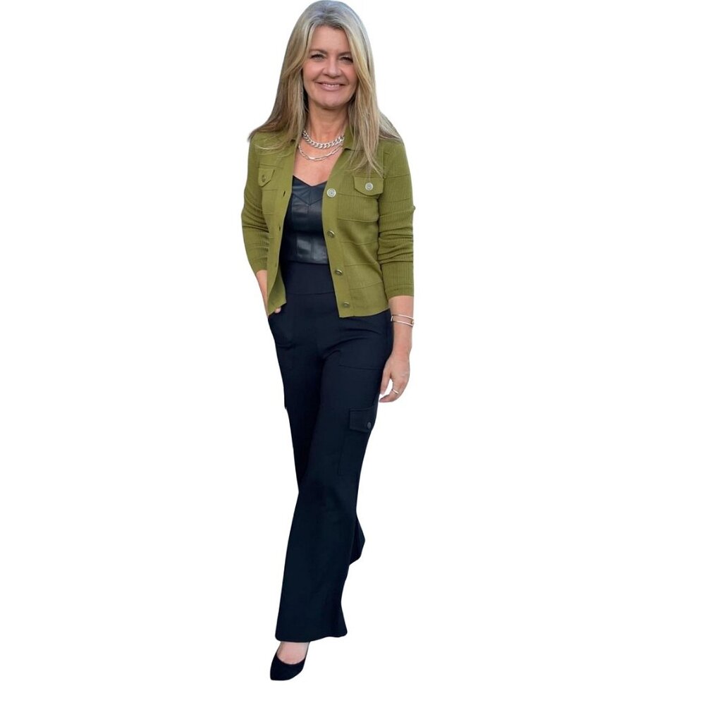 Cabi 4507R Chargo High-Rise Pull-on Pants Fall 2023 Black Medium EUC